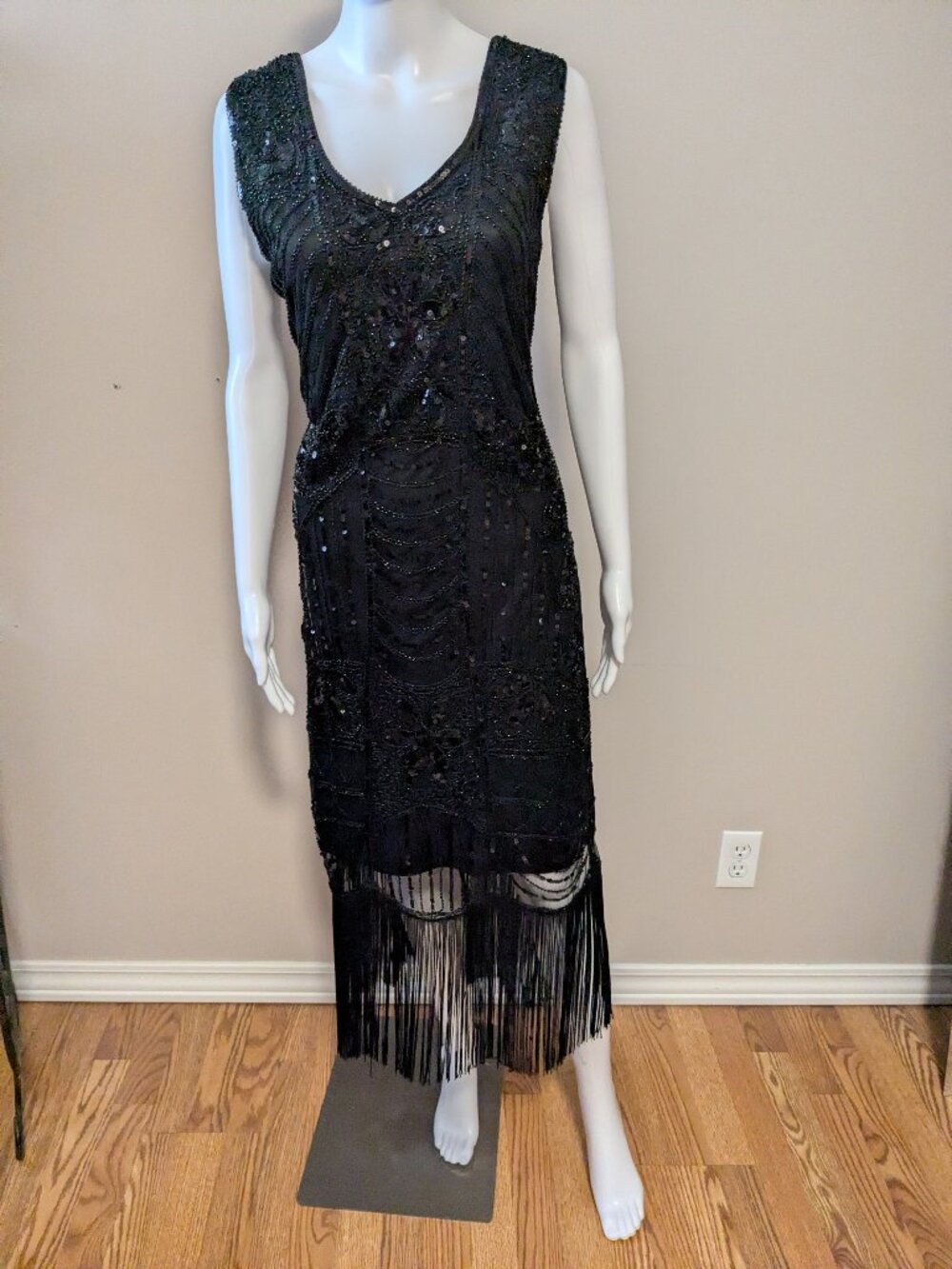 Black Beaded Fringe Flapper Dress – Size 14 (NWOT)